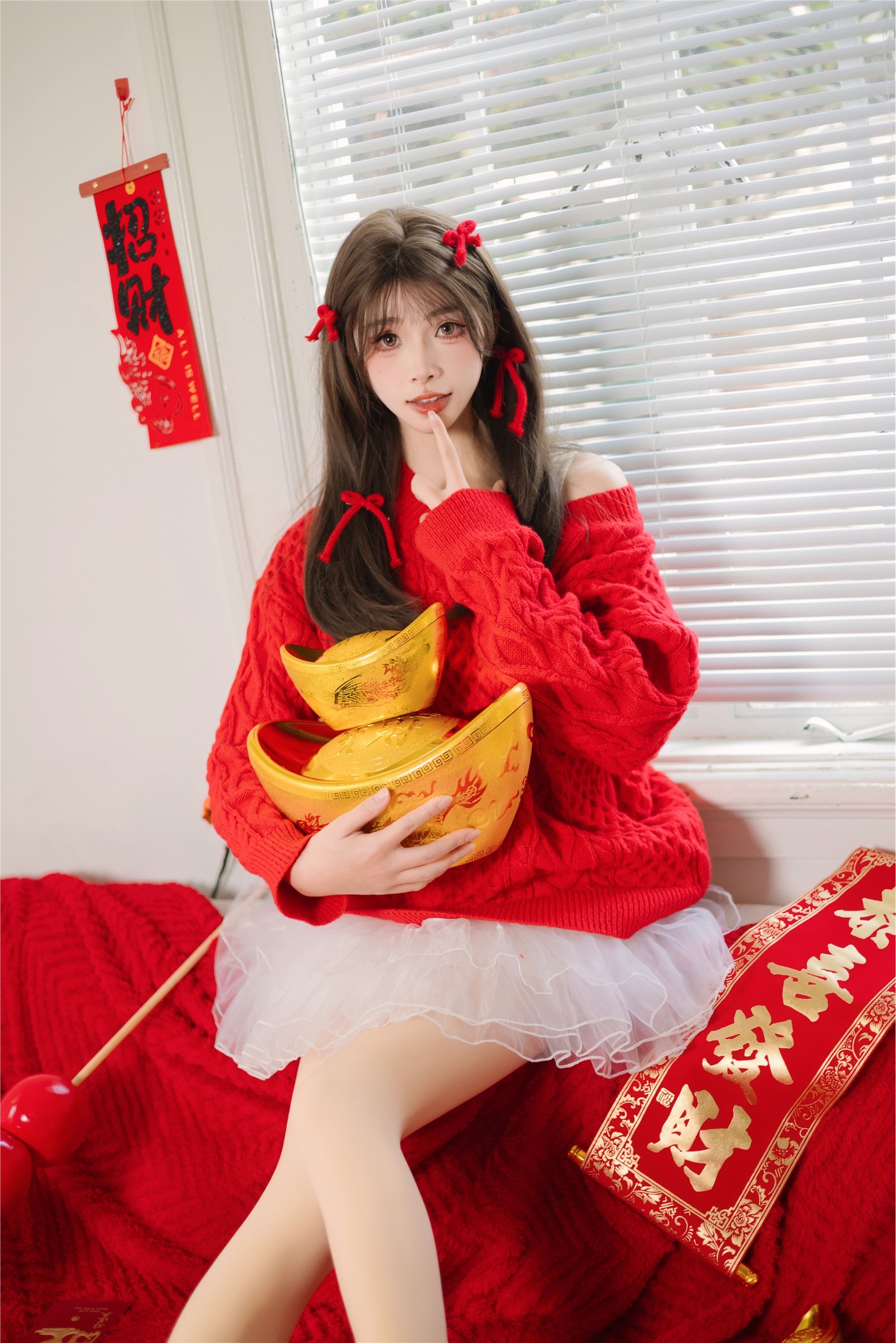 YITUYU 艺图语 2025.03.10 恭贺新禧 仙女卷